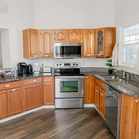 Villa Kids Friendly Ranch,Jaccuzzi Tub,Walk To Food Lion,Keurig Machine,Crib,5G Internet Cary Exterior foto