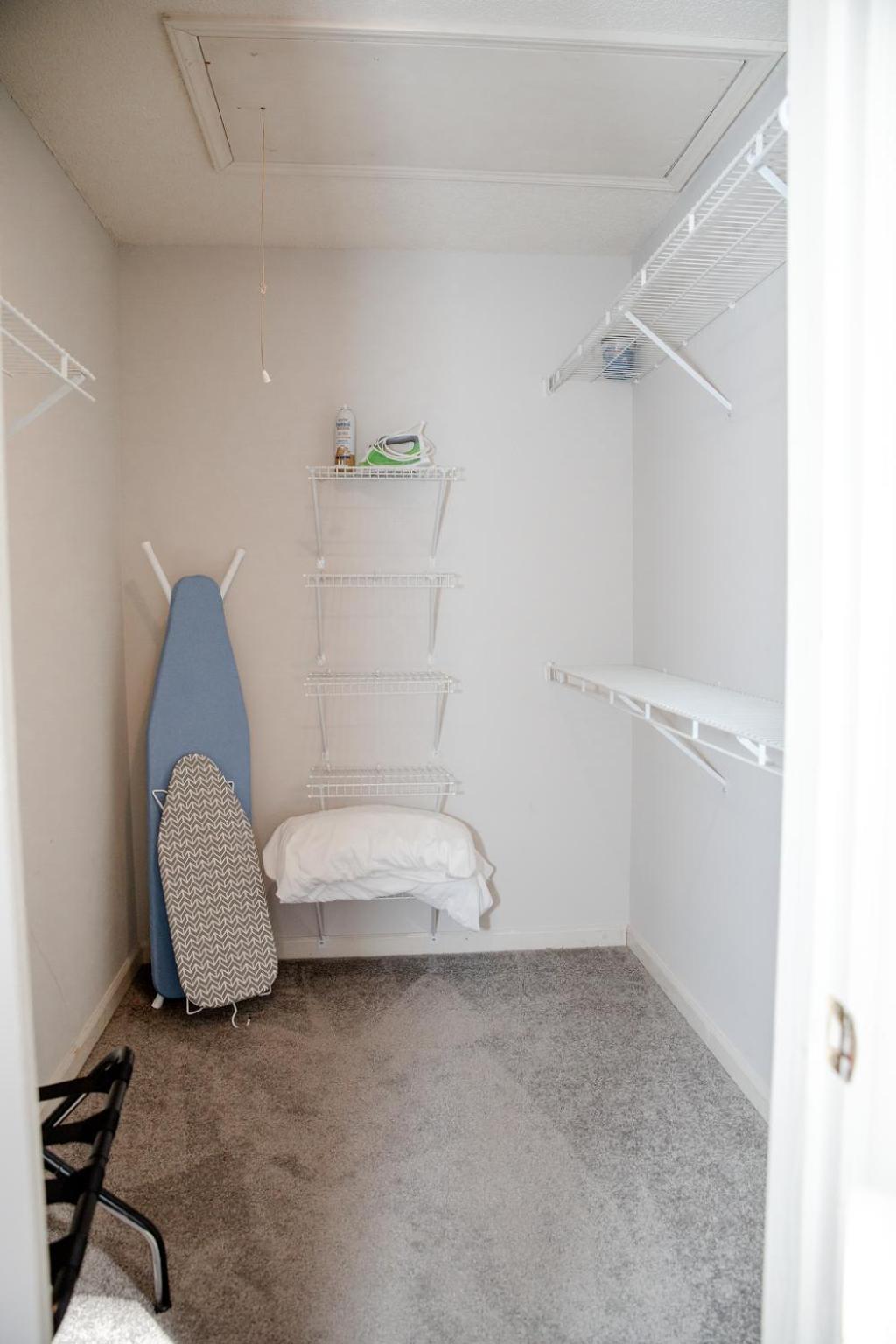 Kids Friendly Ranch,jaccuzzi Tub,walk To Food Lion,keurig Machine,crib,5g Internet Cary