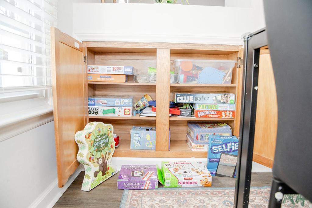 Holiday home Kids Friendly Ranch,jaccuzzi Tub,walk To Food Lion,keurig Machine,crib,5g Internet Cary