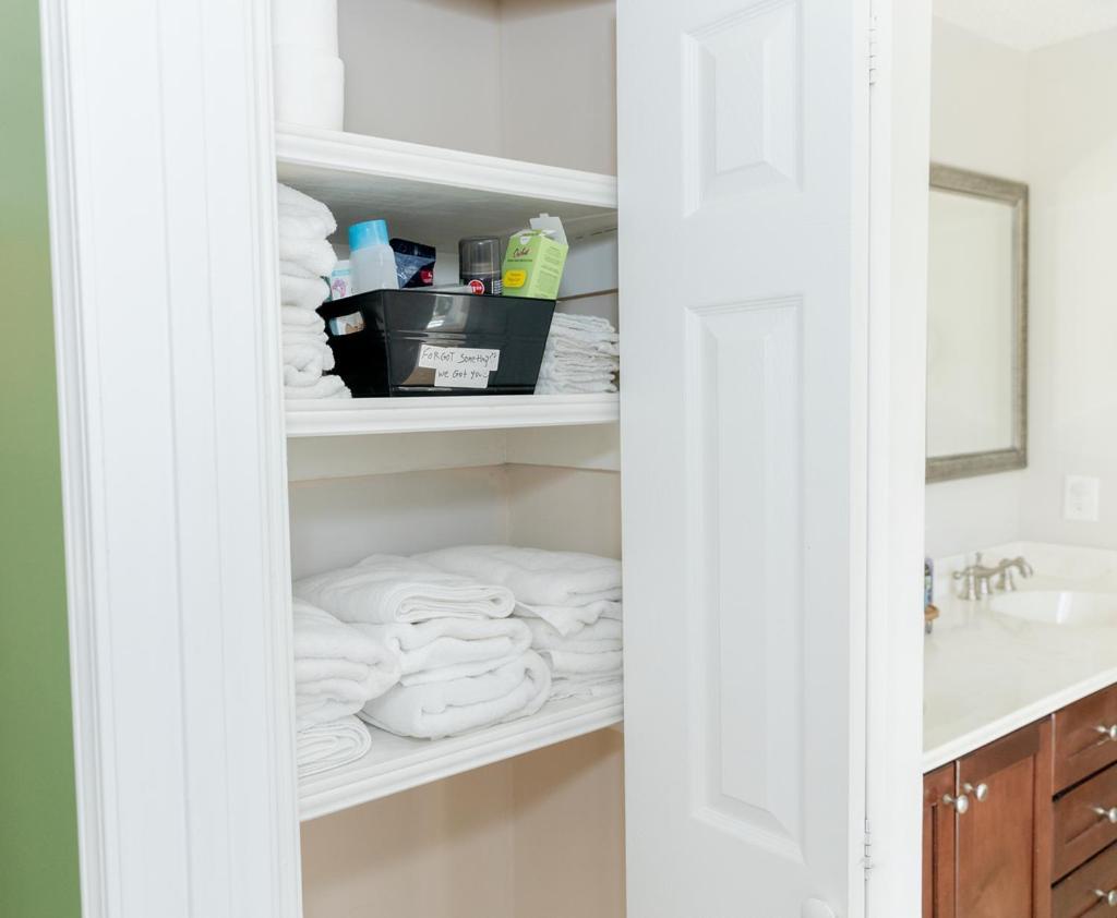 Kids Friendly Ranch,jaccuzzi Tub,walk To Food Lion,keurig Machine,crib,5g Internet *